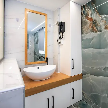 Chania Luxury Retreat , Hammam & Outdoor Jacuzzi *