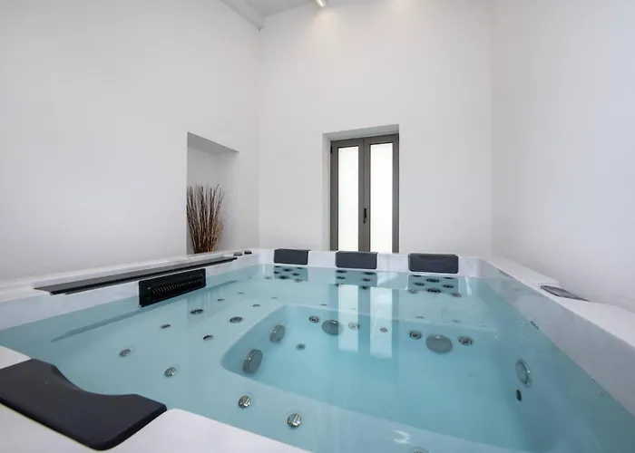 Dom wakacyjny Chania Luxury Retreat , Hammam & Outdoor Jacuzzi